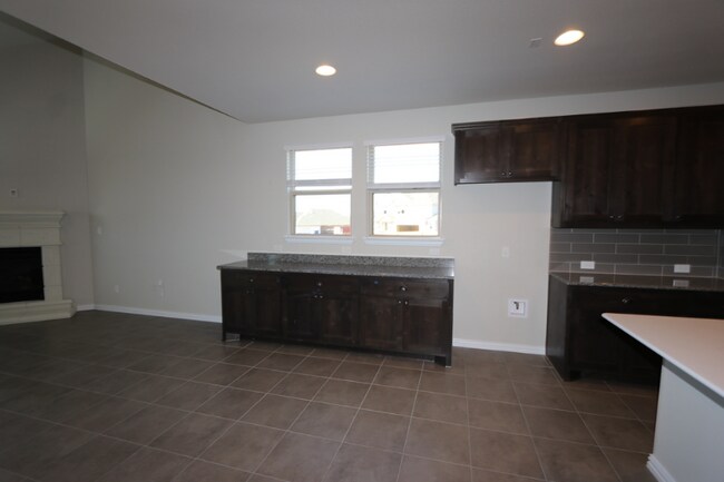 Building Photo - 3261 Pablo Cir