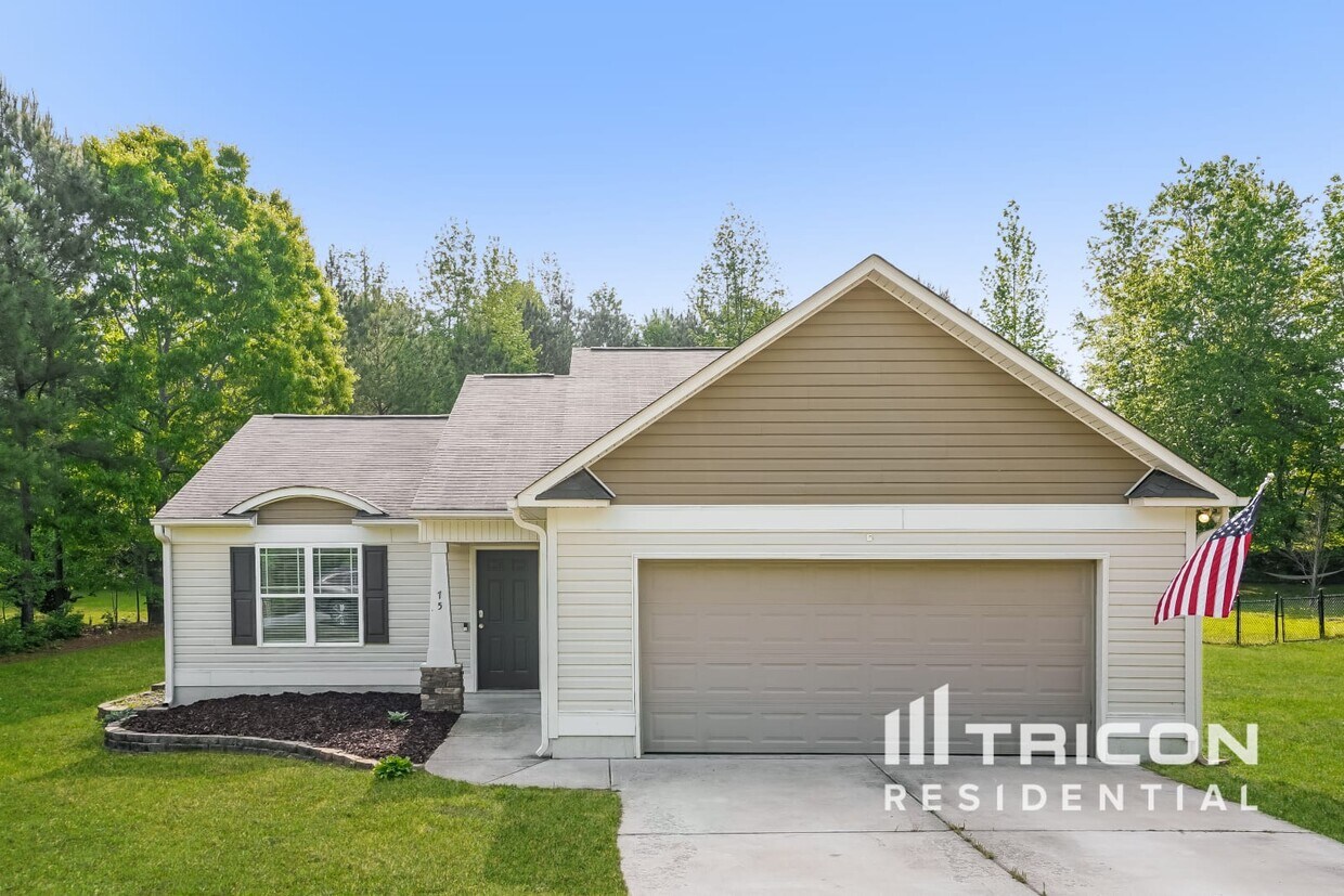 Foto principal - 75 Cherryhill Dr