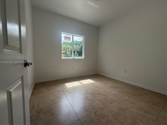Building Photo - 13240 Old Biscayne Dr