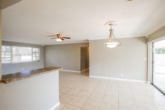 Foto del edificio - 4314 Taft St