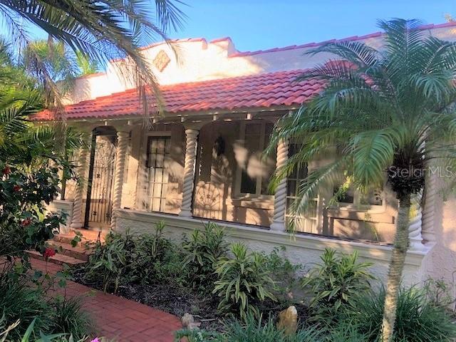 Building Photo - 1711 Vamo Dr