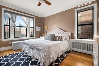Building Photo - 514 W 110th St