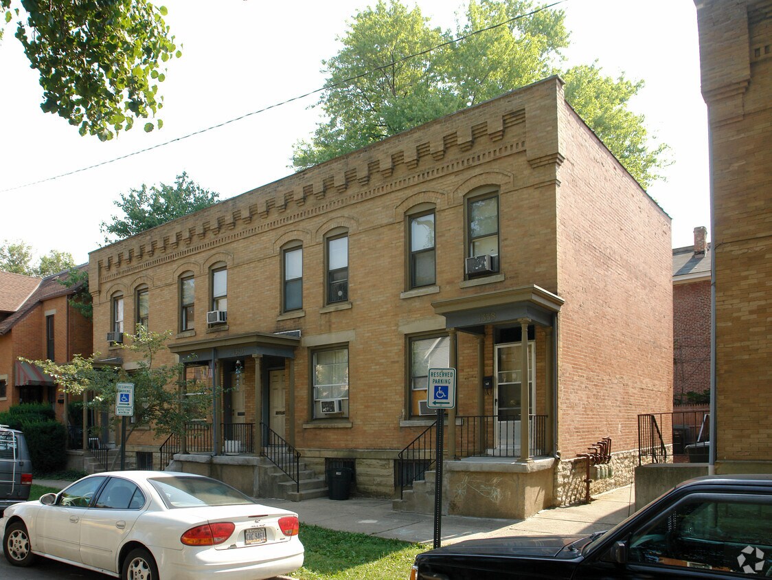 13381346 Dennison Ave, Columbus, OH 43201 Apartments in Columbus, OH