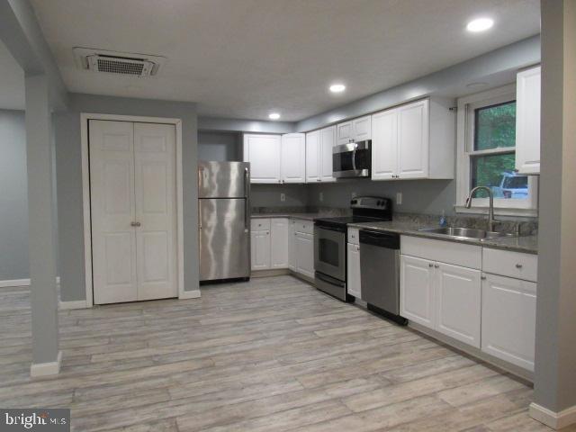 Building Photo - 248 Laurel Hill Rd