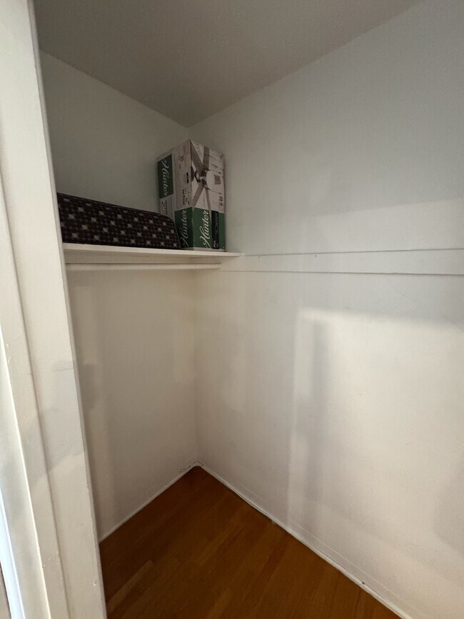 Foto del edificio - 3633 Lime Ave