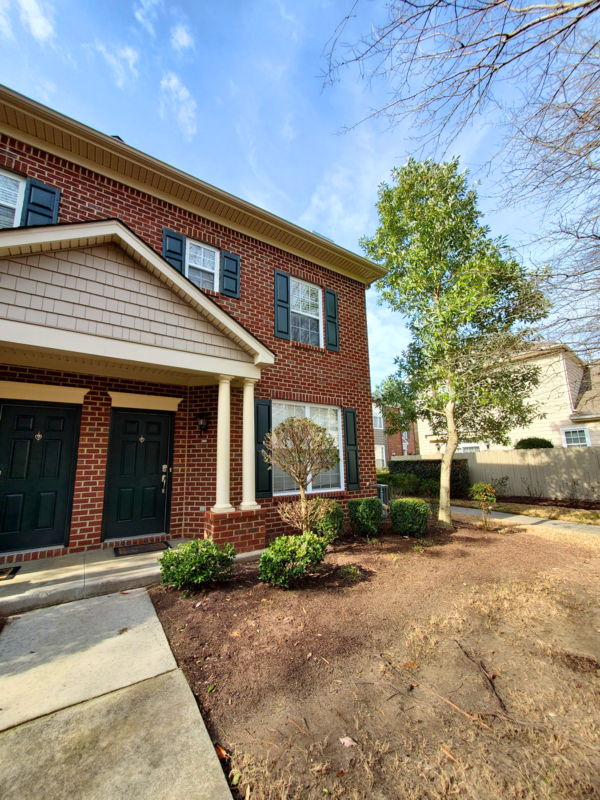 Building Photo - 5304 Elston Ln