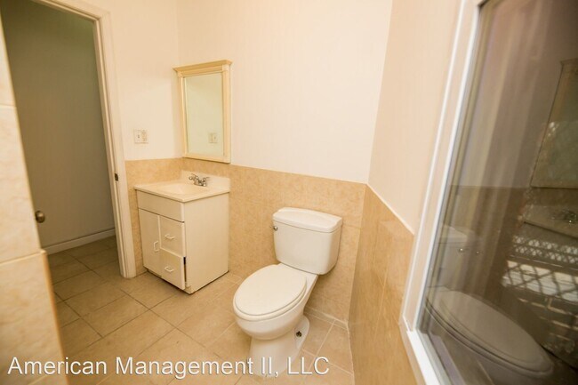 Foto del edificio - 2516 N Charles St