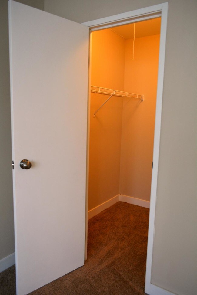 Enclave Apartments of Hoffman Estates Apartments Hoffman Estates, IL