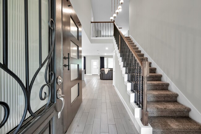 Foto del edificio - 2411 Sunset Mist Ln