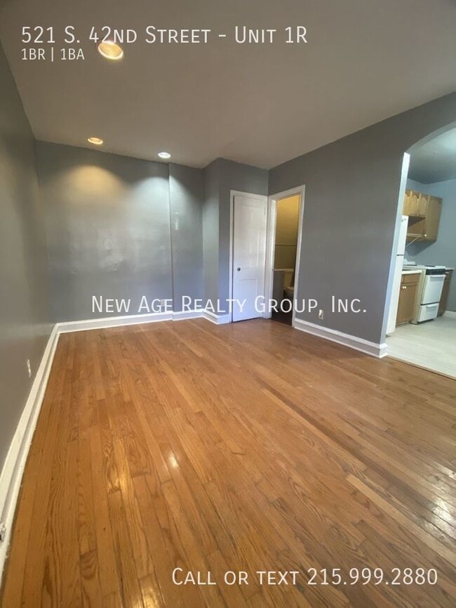 Building Photo - 521 S 42nd St
