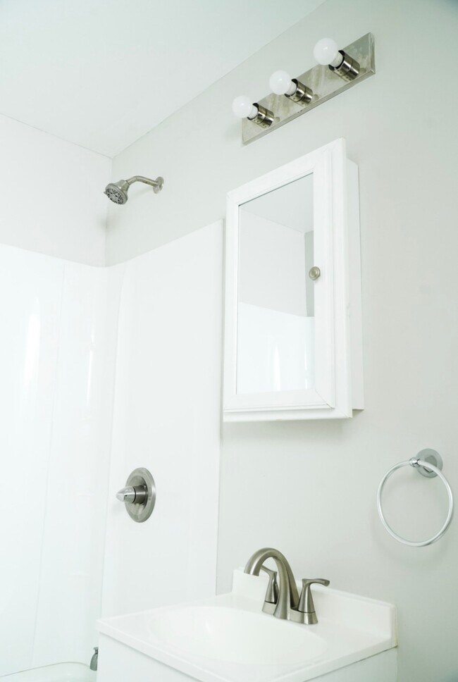 Foto del edificio - 2804 E Illinois St