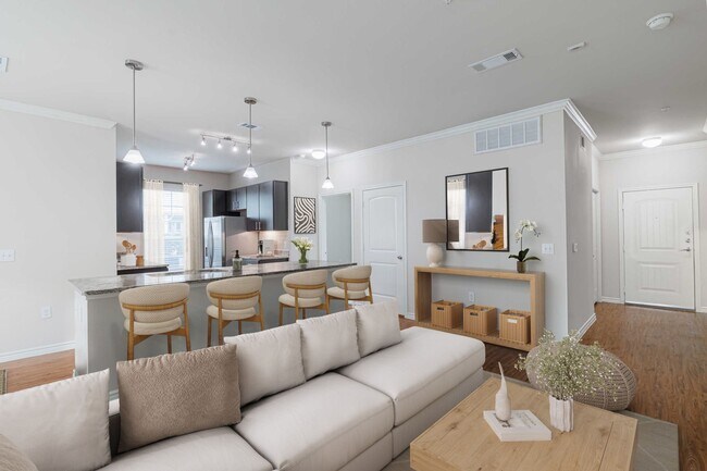 Foto del edificio - 7970 Grand