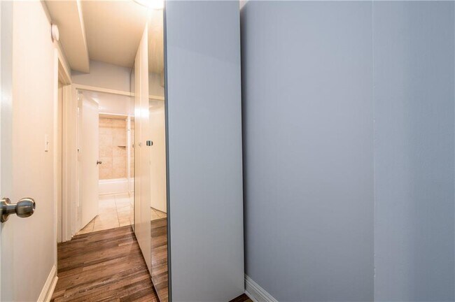 Building Photo - 620 Peachtree St NE