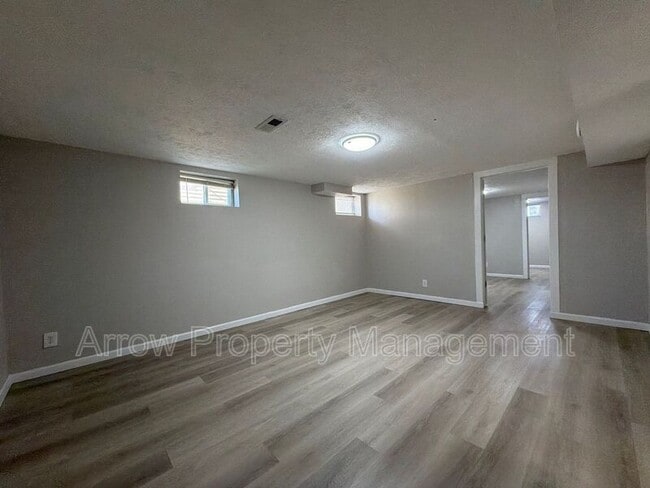 Foto del edificio - 2442 Vine St