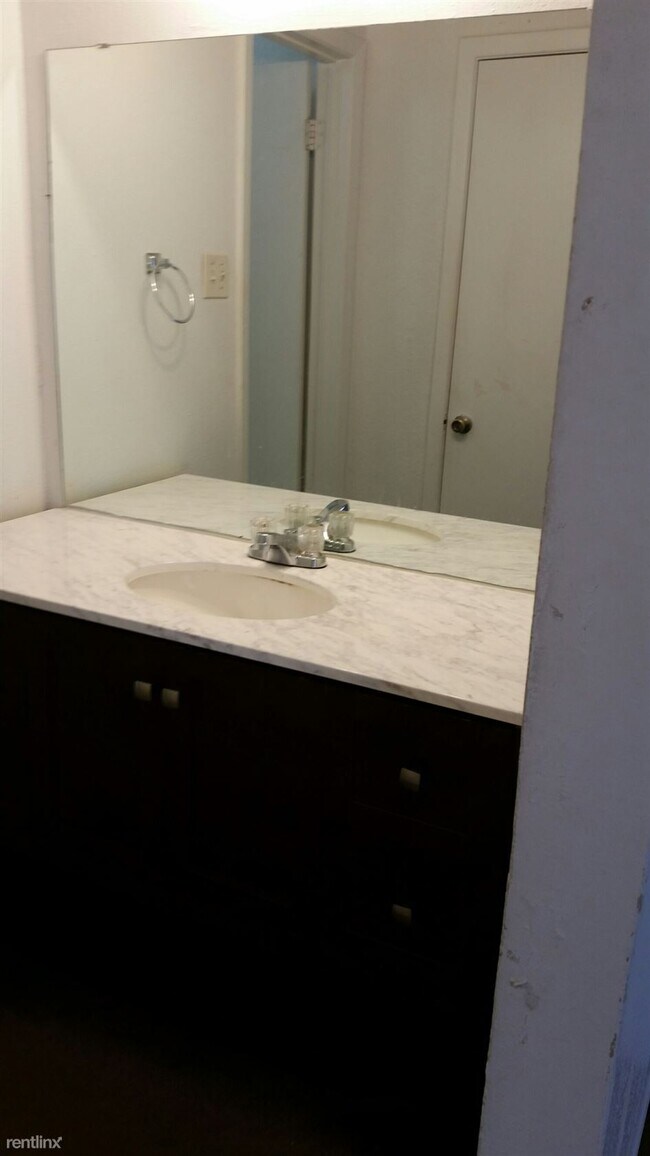 Foto del edificio - 5783 Easthampton Dr