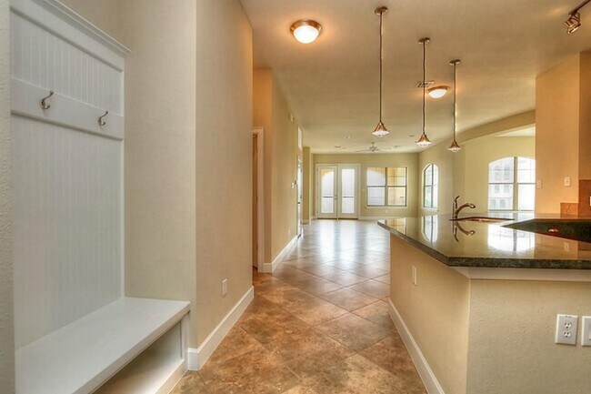 Foto del edificio - 17040 W Farm To Market 1097