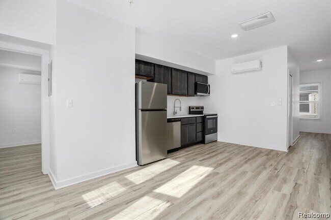 Foto del edificio - 799 E Grand Blvd