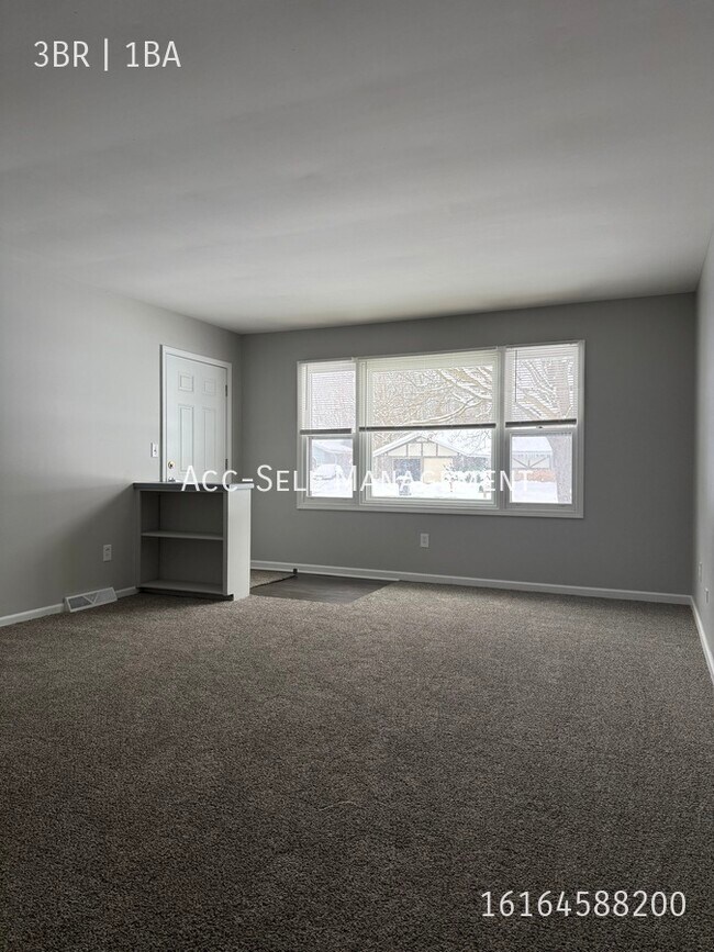 Foto del edificio - 5796 Christie Ave SE