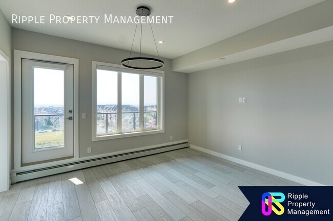 Photo du bâtiment - Modern 2 Beds, 1 Baths Apartment/Condo | N...