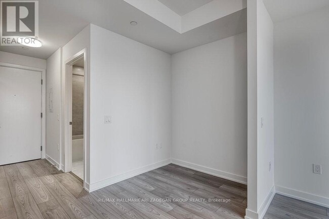 Building Photo - 120 Broadway Ave