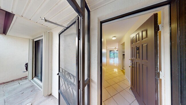 Building Photo - 2BR/ 2BA Condo In Golden Lakes - An Active...