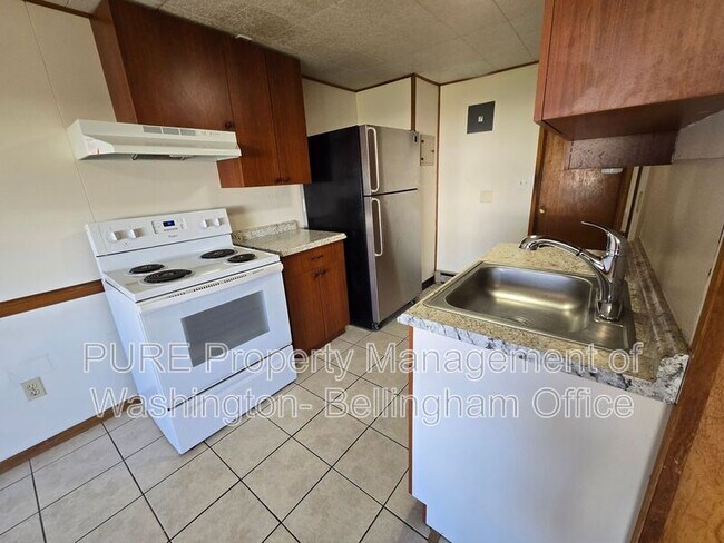 Foto del edificio - 7394 Birch Bay Dr