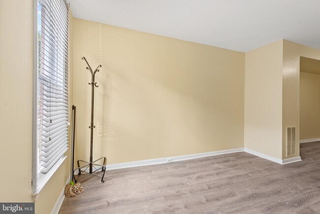 Foto del edificio - 779 Carroll St