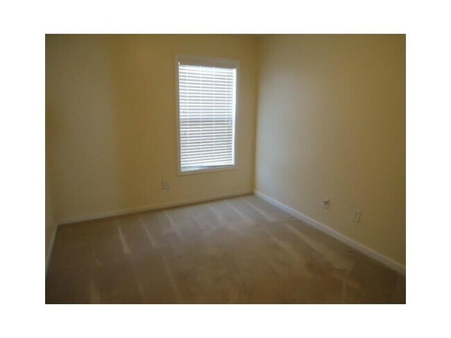 Building Photo - 3151 Millington Pl