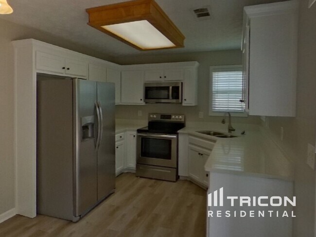 Building Photo - 1755 Miller Springs Dr