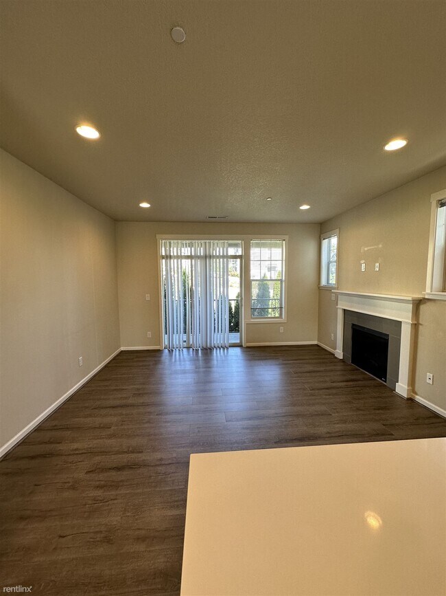Foto del edificio - 2 br, 2.5 bath Townhome - 13250 Southwest ...