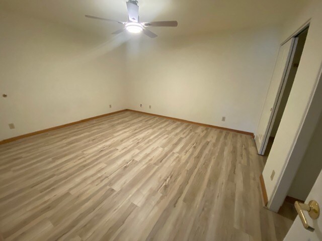 Foto del edificio - 180 NW Hwy 101