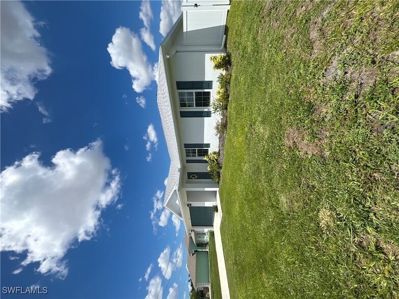 Primary Photo - 3214 NE 14th Pl