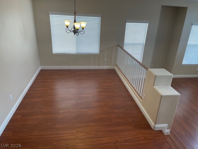 Foto del edificio - 321 Waterton Lakes Ave