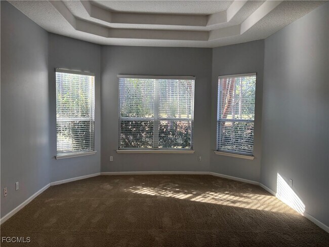 Building Photo - 1384 Eagle Crossing Dr