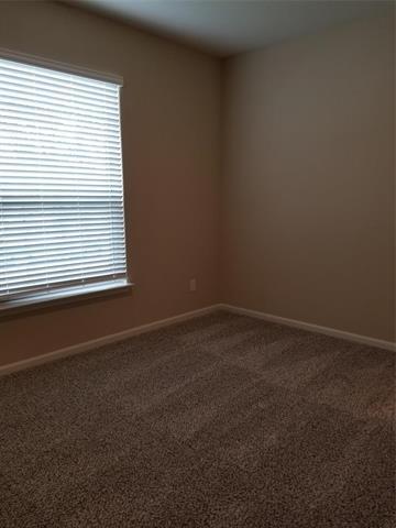 Foto del edificio - 240 Elam Dr