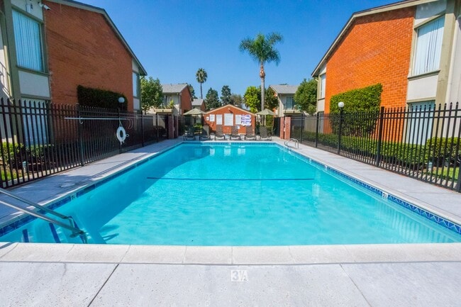 Building Photo - Tustin Village Apartments