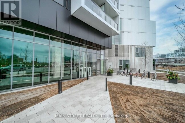 Photo du bâtiment - 170-170 Bayview Ave