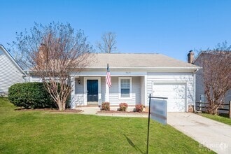 Building Photo - 9625 Kenneth Glenn Dr
