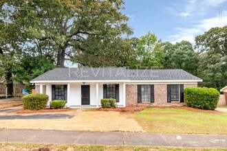 Building Photo - 5728 Post Oak Ct