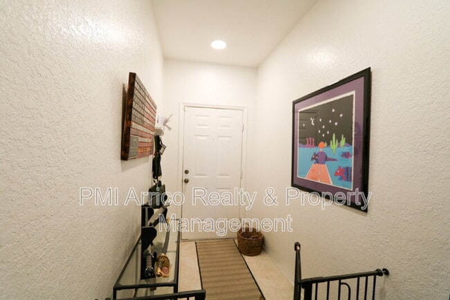 Building Photo - 10922 Winter Crest Dr