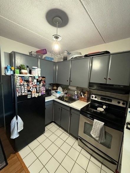 Primary Photo - 200 Swanton St
