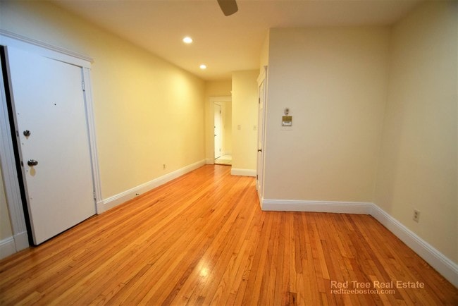 Foto del edificio - 6 Sutherland Rd