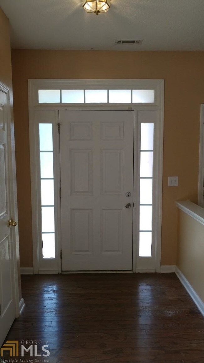 Building Photo - 6482 Chestnut Lake Crossing