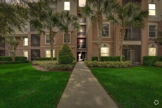 Building Photo - 8296 Portofino Dr