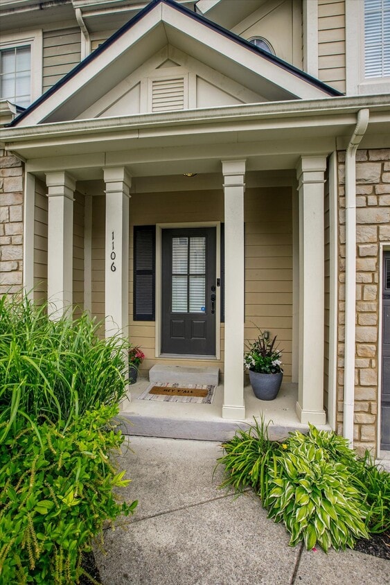 1106 Woodbury Falls Ct, Nashville, TN 37221 Townhome Rentals in