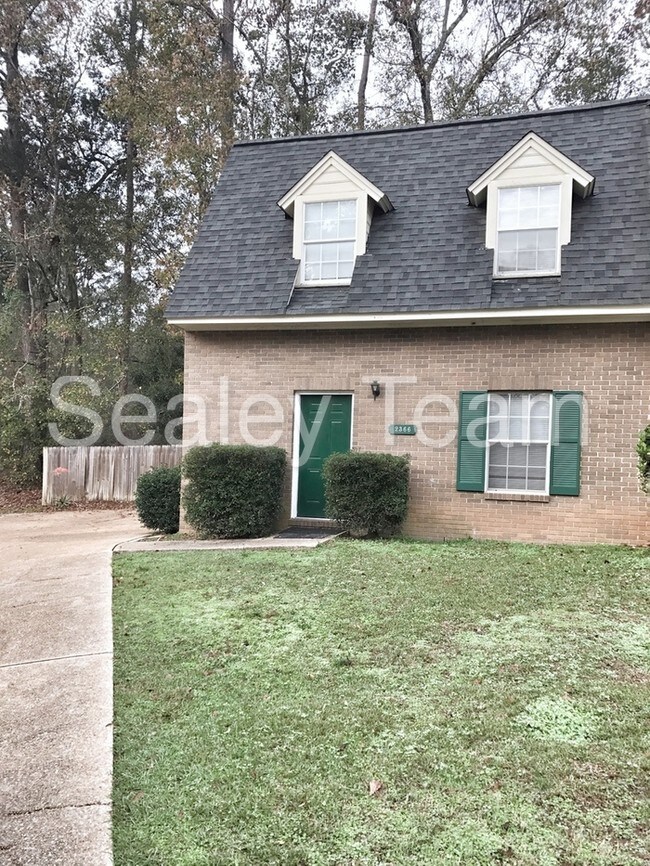 Renovated Townhouse 2366 Gregory House for Rent in Tallahassee, FL