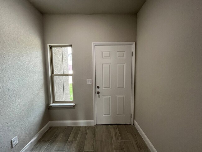 Foto del edificio - 13211 Reid Meadows, Live Oak, TX. 78233