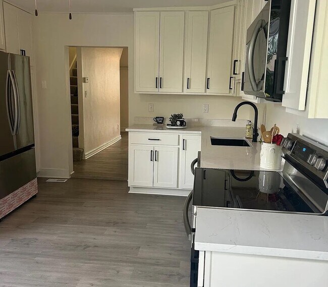 Foto del edificio - 92 Pennsylvania Ave