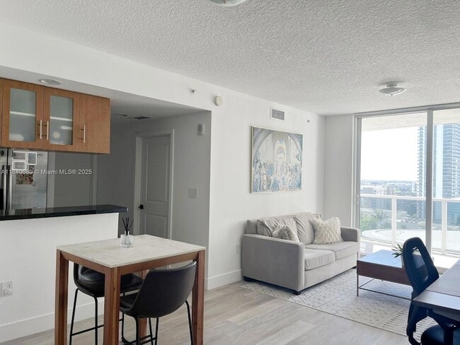 Photo - 601 NE 23rd St Apartment