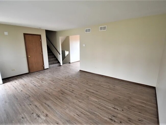 Building Photo - 3916 Juniper Ave